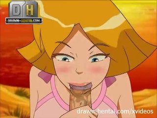 Totally Spies dirty video - Beach streetwalker Clover