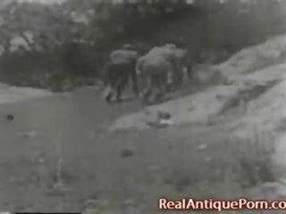 Antique out doors dirty video of 1915!